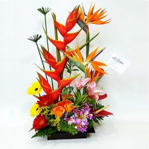 Arreglo floral Exótico con lirios y heliconias Bogota