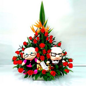 Arreglo Floral con Rosas y Peluches UP con Chocolates Ferrero Bogota