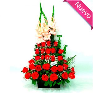 Arreglo Flora de Rosas y Gladiolos a domicilio en Bogotá