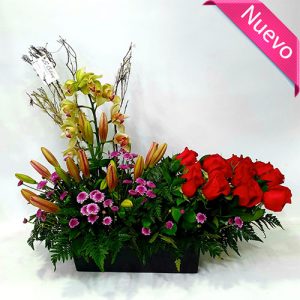 Arreglo Floral con Rosas Lirios y Orquideas a domicilio en Bogotá