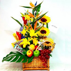Arreglo Floral exótico lirios y girasoles chocolates Madrid