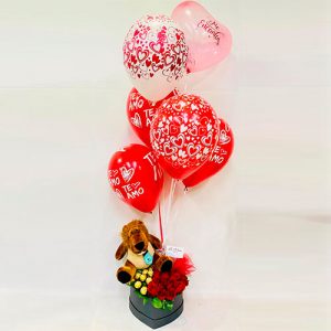 Corazón con rosas y chocolates Zimba