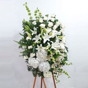pedestal funebre rosas y orquideas