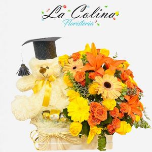 Arreglo Floral exótico para grado royal